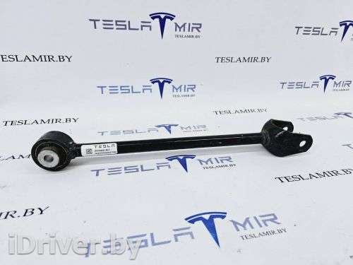 рычаг задний Tesla model Y 2021г. 1044441-00 - Фото 1