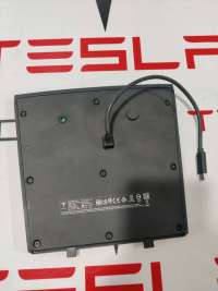 Беспроводное зарядное устройство Tesla model 3  1541234-00-B - Фото 2