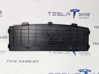 Заглушка (решетка) в бампер задний Tesla model 3 2020г. 1135412-00,1460156-00 - Фото 2