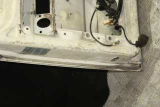 Дверь распашная задняя левая Volkswagen Caddy 3 2005г.  - Фото 8
