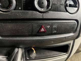  Кнопка аварийки Mercedes Sprinter W906 Арт 3053083, вид 1
