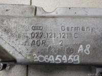 Крышка термостата Audi A6 C5 (S6,RS6) 2002г. 077121121C VAG - Фото 2