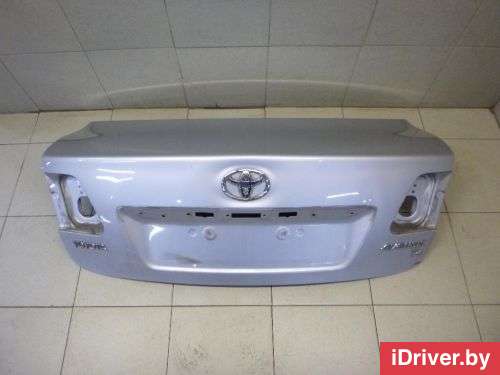 Крышка багажника Toyota Avensis 3 2011г.  - Фото 1