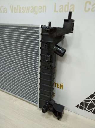 Радиатор охлаждения двигателя Chevrolet Aveo T250 2011г. 301698 - Фото 2