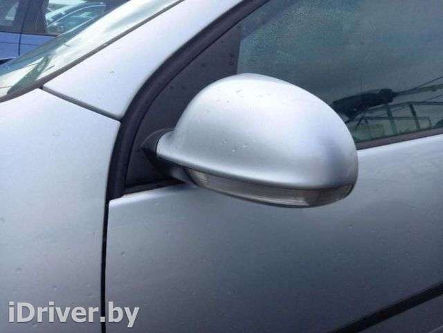 Стекло зеркала наружного левого Volkswagen Golf 5 2006г.  - Фото 1