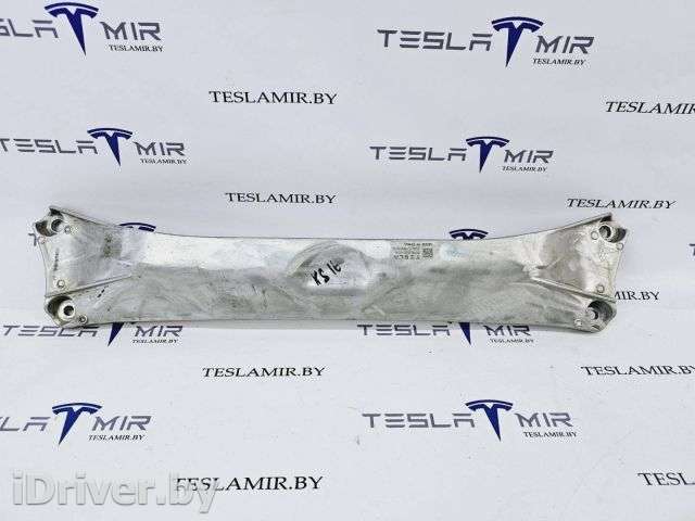 Балка подвески передняя (подрамник) задний Tesla model S 2022г. 1420568-00 - Фото 1