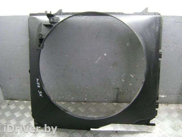 Диффузор (кожух) вентилятора BMW X5 E53 2001г. 2248725 - Фото 1