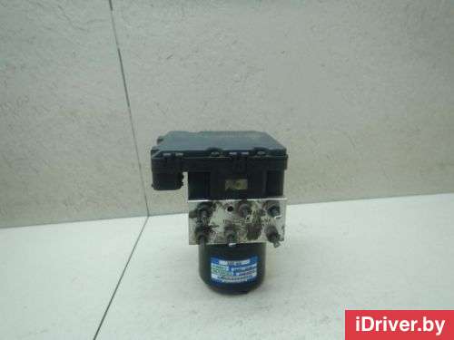 Блок ABS (насос) Hyundai Santa FE 1 (SM) 2001г. 5890026160 - Фото 1