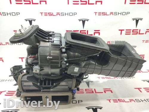 Корпус отопителя (печки) Tesla model S 2022г. 1688888-00-D,1688905-00-D - Фото 1
