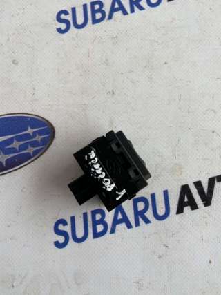 Кнопка подогрева сидений Subaru XV 2 2023г.  - Фото 4