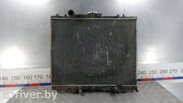 Радиатор системы охлаждения Mitsubishi Pajero Sport 1 restailing 2005г.  - Фото 1