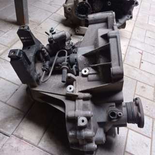 КПП механическая (МКПП) 5-ступенчатая Audi A2 2004г. GRZ - Фото 2