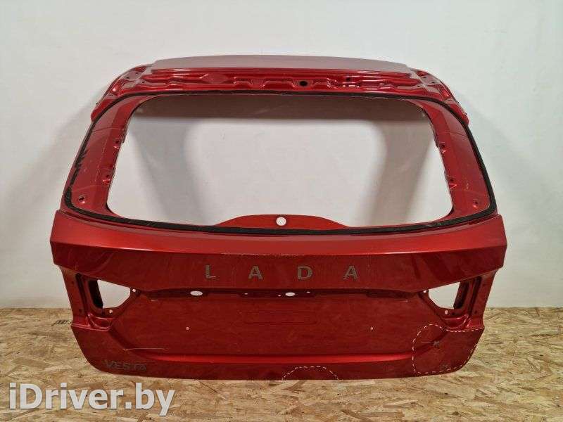 крышка багажника Lada Vesta  8450102347  - Фото 1