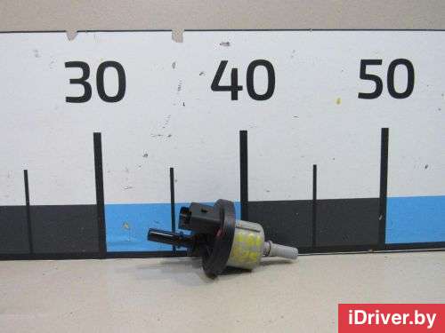 Клапан вентиляции топливного бака Renault Clio 3 2012г. 8200248821 Renault - Фото 1