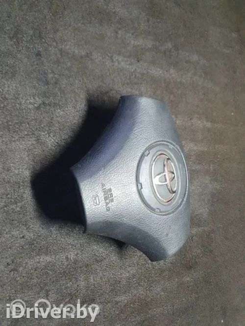 Подушка безопасности водителя Toyota Yaris VERSO 2003г. 8439401 , artVIJ30747 - Фото 1