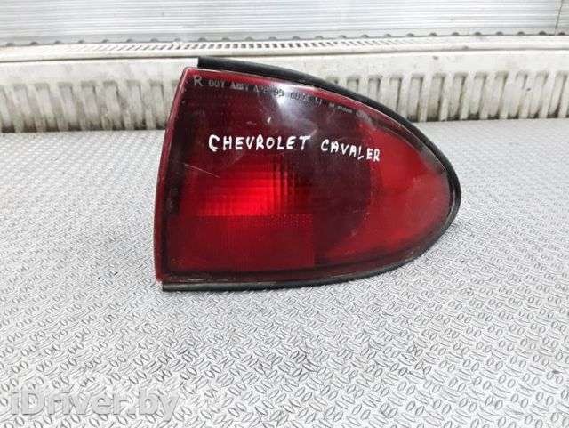Фонарь габаритный Chevrolet Cavalier 1995г. 16519322 , artDEV195249 - Фото 1