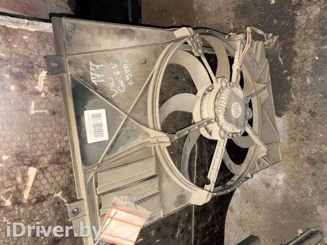 Вентилятор радиатора Volkswagen Golf 5 2007г. 1K0121205AA - Фото 1