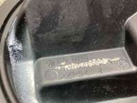 Ручка крышки багажника Volkswagen Golf 5 2006г. 1K0827469D - Фото 3
