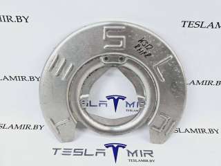 1044661-00,1044662-00 Кожух защитный тормозного диска передний к Tesla model Y Арт 20095_1