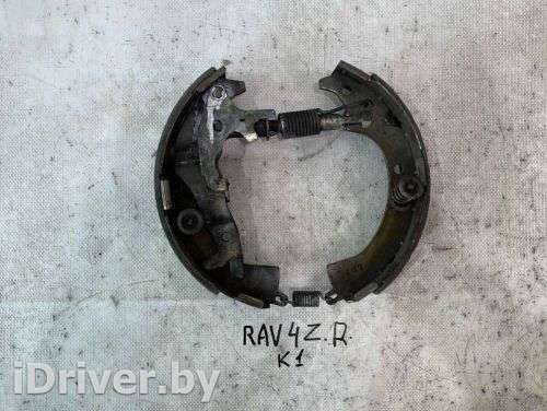 Механизм развода задних тормозных колодок правый Toyota Rav 4 1 1998г.  - Фото 1