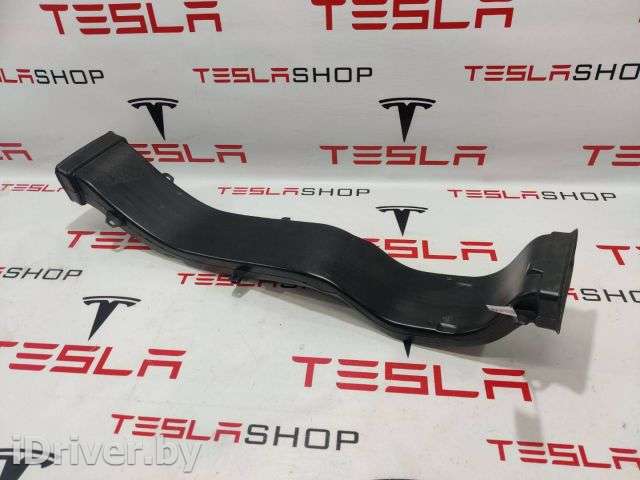 Воздуховод Tesla model Y 2020г. 1087897-00-B - Фото 1
