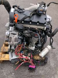 AXC Двигатель к Volkswagen Multivan T5 Арт 73335223
