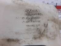 Бачок омывателя Dacia Logan 1 2011г. 8200609549, 8200210002 - Фото 8