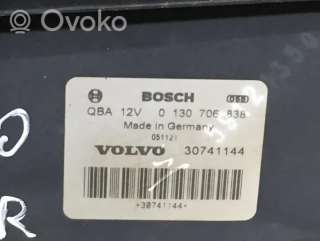 Вентилятор радиатора Volvo V70 2 2005г. 30741144, 30741238 , artGAR24436 - Фото 4
