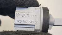 Датчик температуры Volkswagen Touareg 2 2013г.  - Фото 3