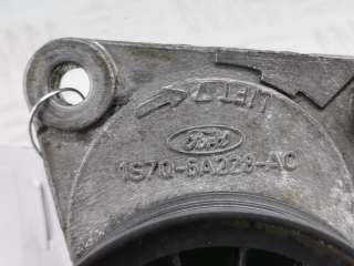 Натяжитель ремня генератора Ford Mondeo 3 2002г. 1371224, 1S7Q6A228AC - Фото 4