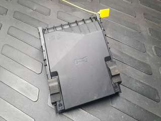 1K0937132F крышка блока предохранителей переднего Audi TT 2 Арт 09905011_1