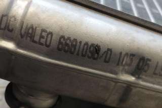 Радиатор отопителя (печки) Mercedes R W251 2006г. 6681098D , art8568103 - Фото 2
