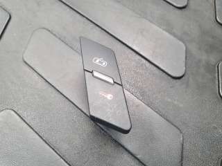 4F2962108 Кнопка центрального замка к Audi A6 C6 (S6,RS6) Арт 1-66