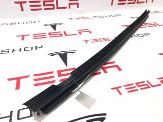 уплотнитель Tesla model X 2018г. 1032180-00-C,1483694-00-A - Фото 3