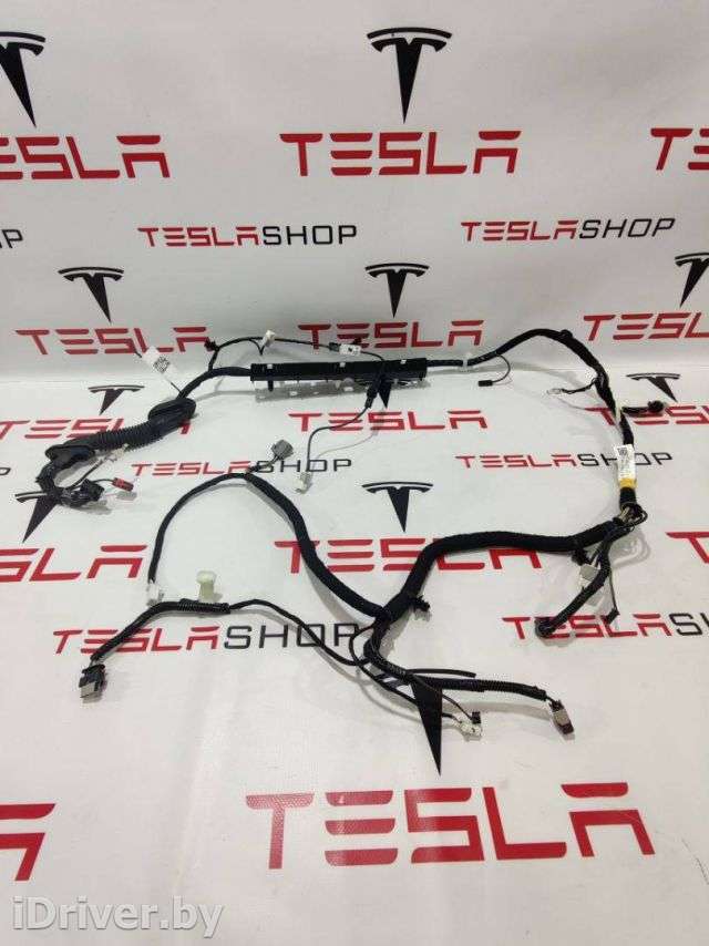Проводка крышки багажника Tesla model Y 2021г. 1489055-02-D,1494634 - Фото 1