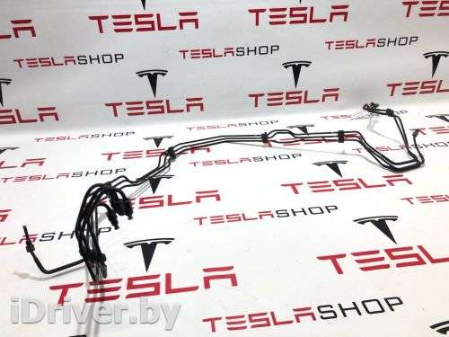 трубка тормозная Tesla model X 2018г. 1027712-00-E - Фото 1