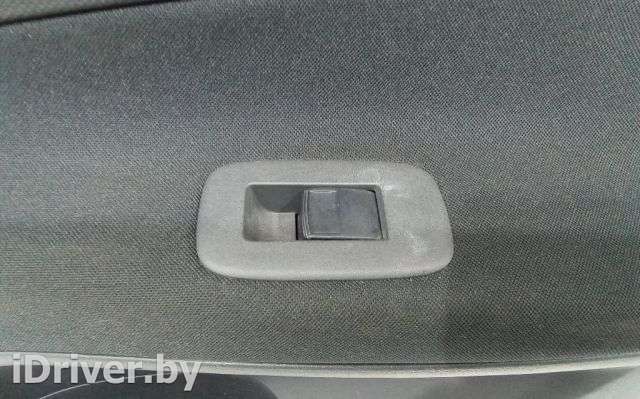 Кнопка стеклоподъемника Toyota Auris 1 2007г.  - Фото 1