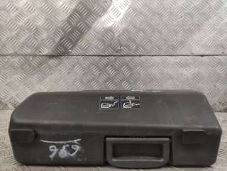 Ящик для инструментов (набор инструментов) Audi A6 Allroad C5 2003г.  - Фото 2