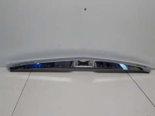 Накладка двери багажника Opel Astra H 2013г. 13266476 GM - Фото 2