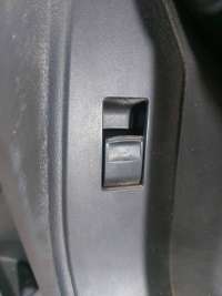  Кнопка стеклоподъемника передней правой к Toyota Verso Арт 46023058869