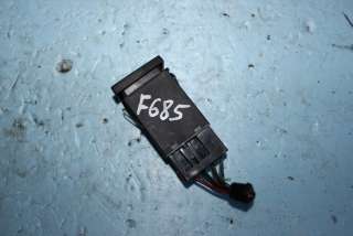 3B0953235D  Кнопка аварийной сигнализации к Volkswagen Passat B5 Арт F685