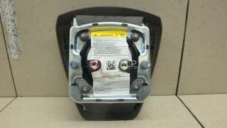 Подушка безопасности в рулевое колесо Chevrolet Tahoe GMT900 2007г. 25918804 - Фото 5