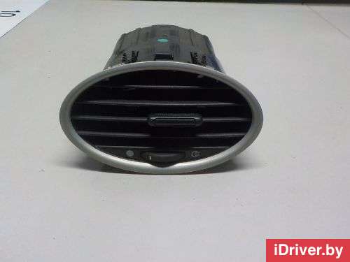 Дефлектор обдува салона Ford Focus 2 restailing 2007г. 1677036 Ford - Фото 1