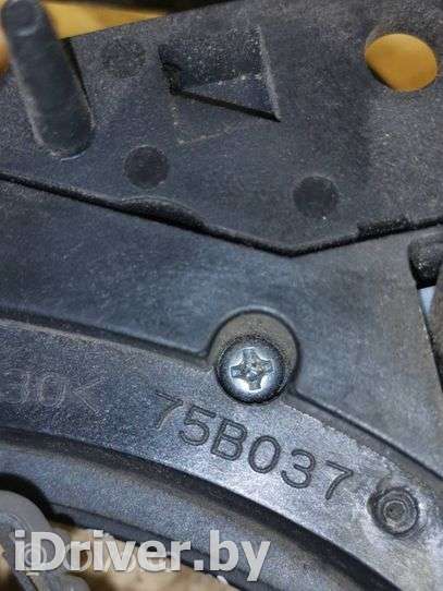 Кнопки руля Toyota Hilux 7 2014г. 75b037 , artEOM3460  - Фото 5
