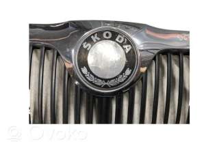 Решетка радиатора Skoda Octavia A5 2007г. 1z0853668 , artONV11838 - Фото 4