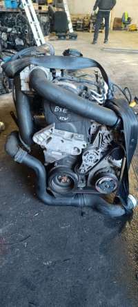 BXE Двигатель к Volkswagen Passat B6 Арт 75133593