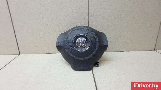 Подушка безопасности в рулевое колесо Volkswagen Passat B7 2012г. 5K0880201AE81U - Фото 1