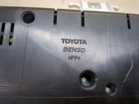 Щиток приборов (приборная панель) Toyota Corolla VERSO 2 2006г. 838000f010m - Фото 3