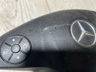 Подушка безопасности водителя Mercedes ML W164 2009г.  - Фото 2
