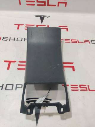 1064504-00-A Накладка декоративная центральной консоли к Tesla model S Арт 9938477